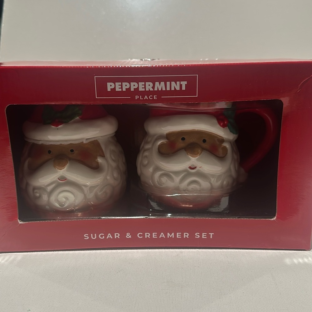 Peppermint Place Sugar & Creamer Santa Clause Set.